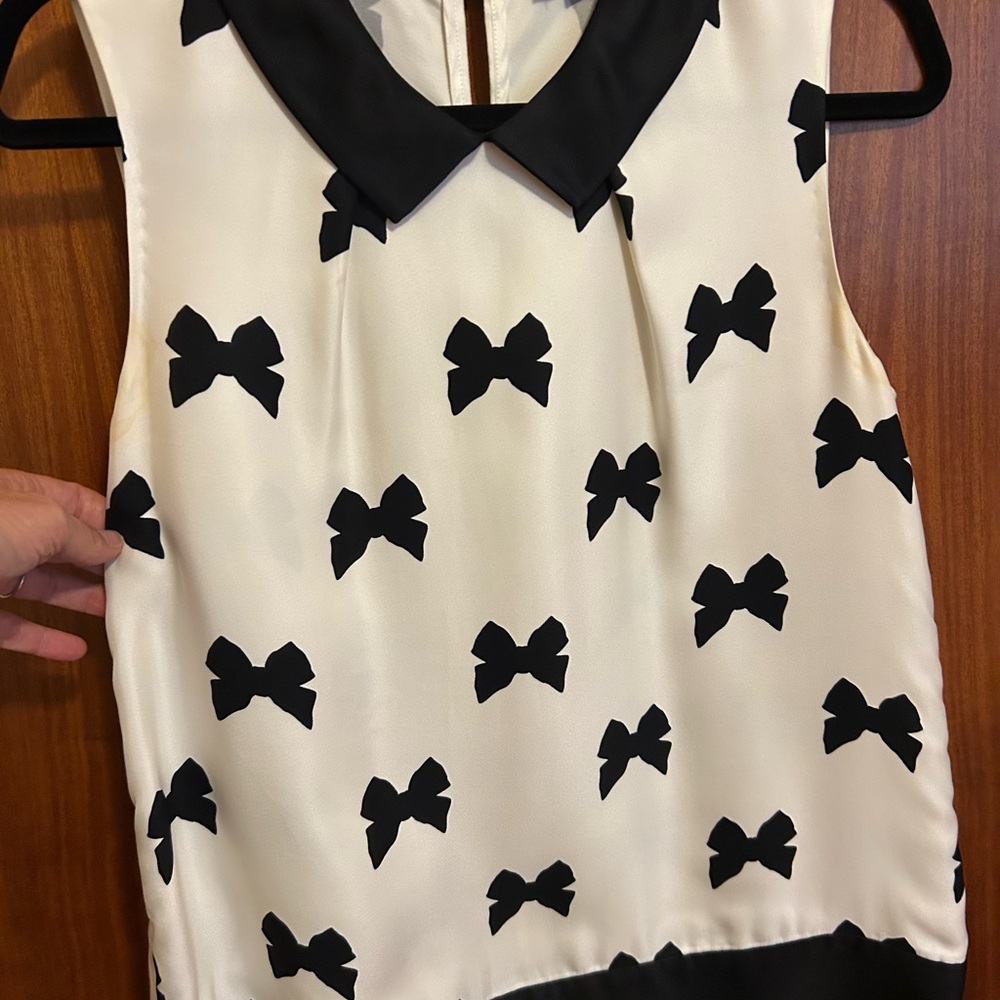 Kate Spade Black and White dressy top. - Picture 4 of 4